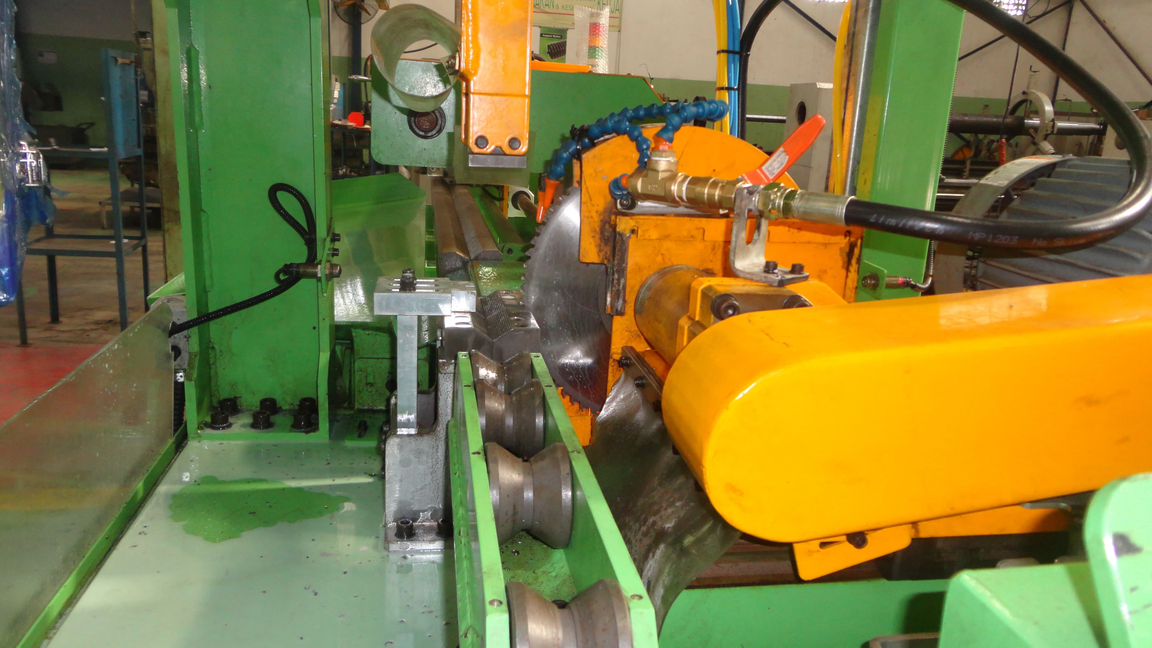 무인 자동 Shaft 절단 가공 장비 main