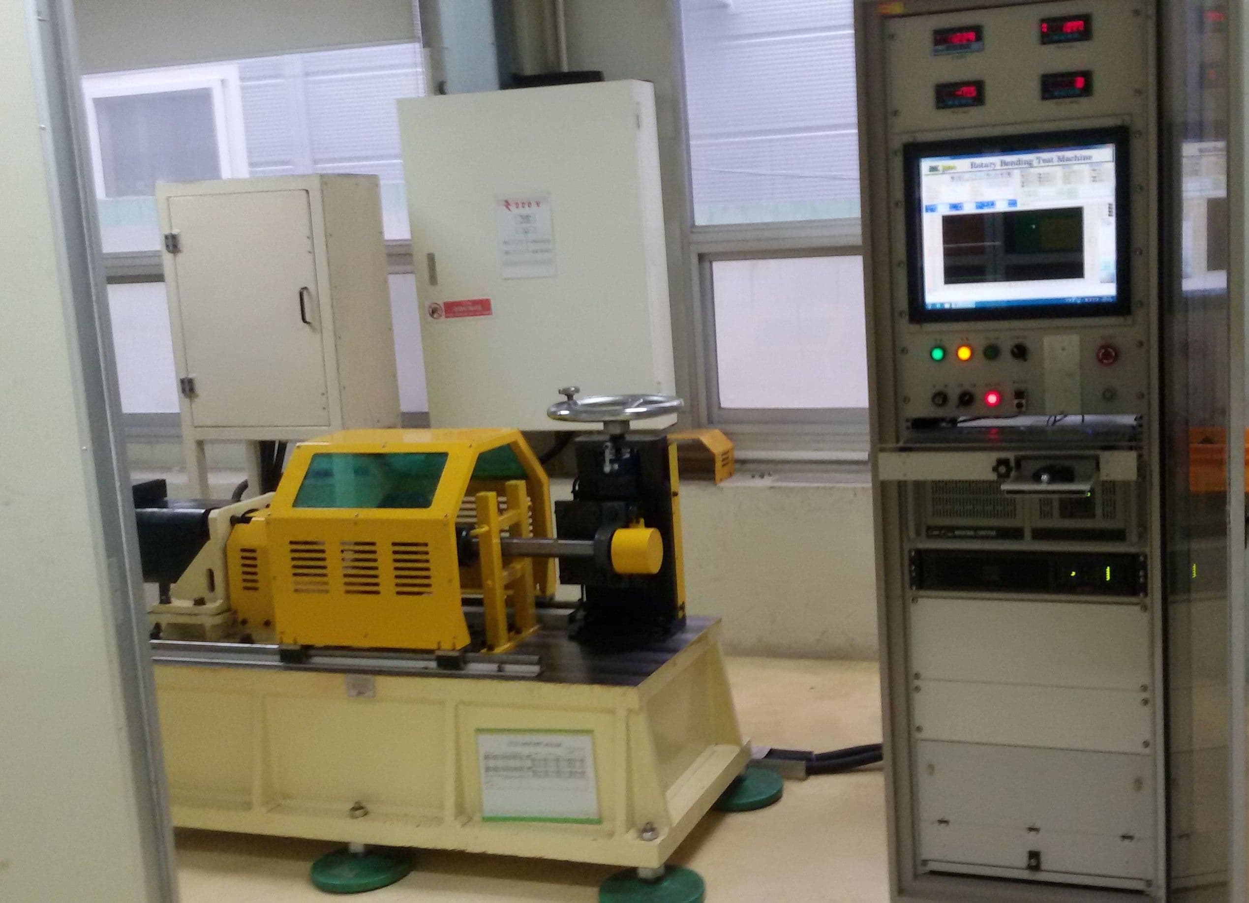 클러치 가속 내구 시험 장비 - Rotary bending