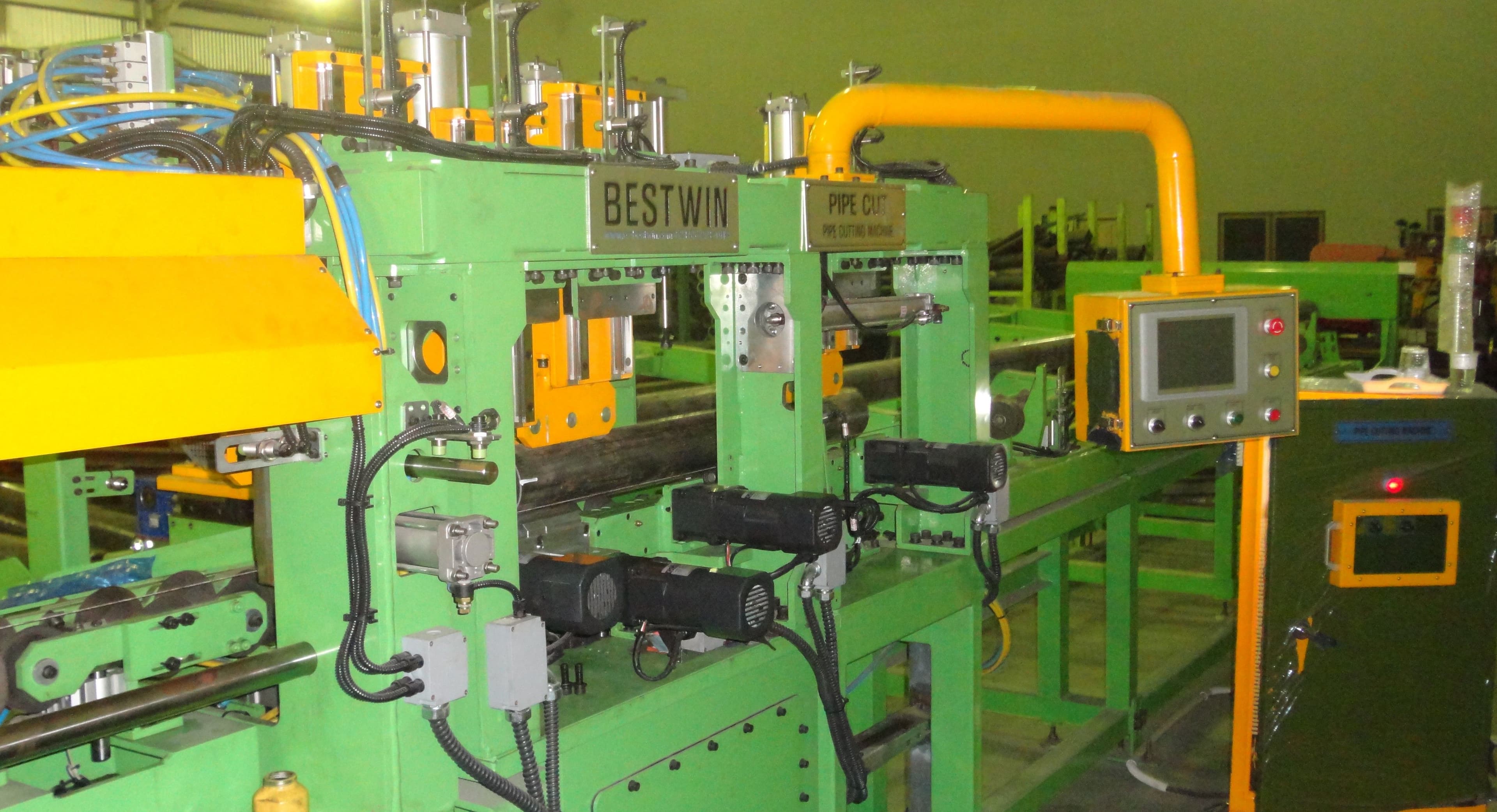 무인 자동 파이프 절단 가공 장비