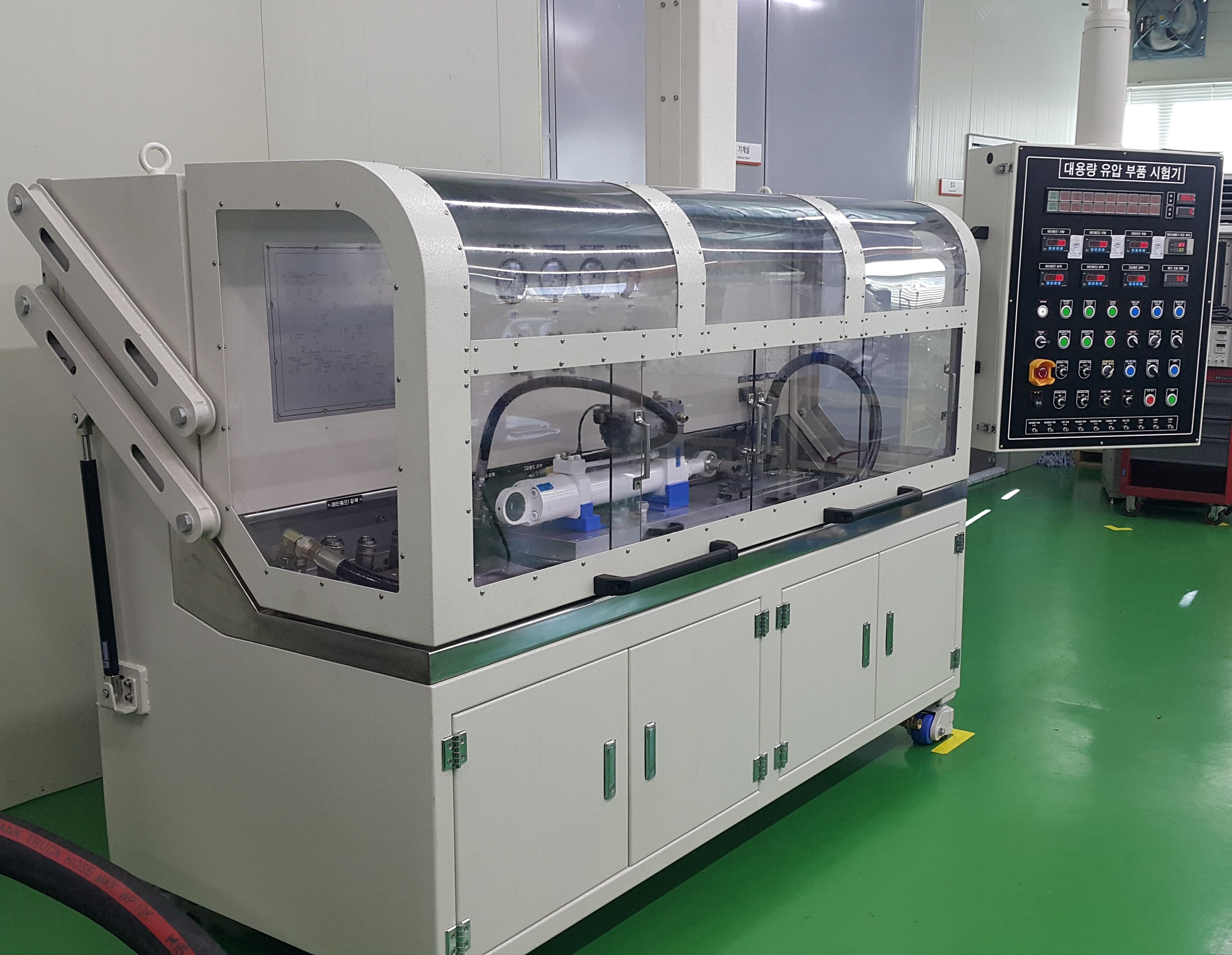 서보 밸브 실린더 성능 시험 검사 장비 main